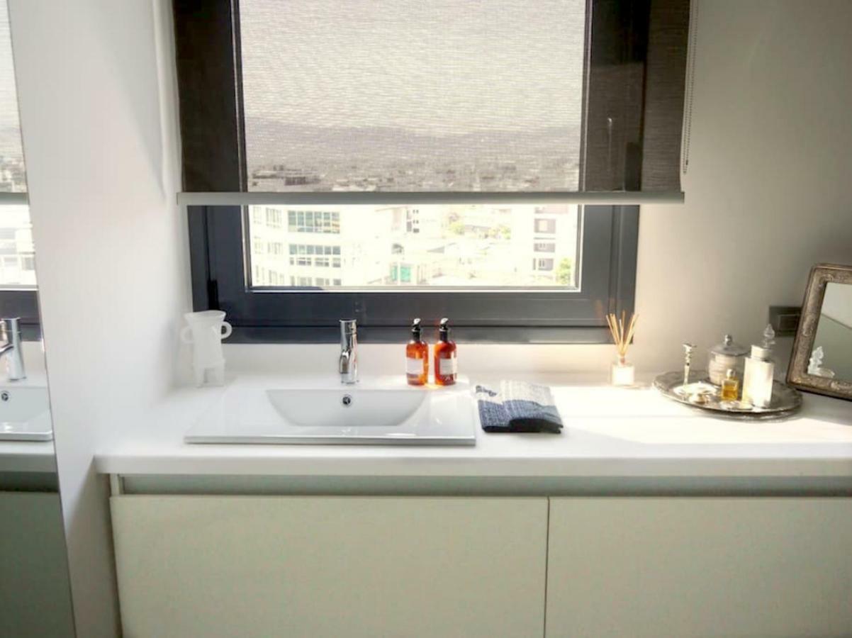 Stylish Penthouse With Acropolis And 360 View Apartment Athens Luaran gambar