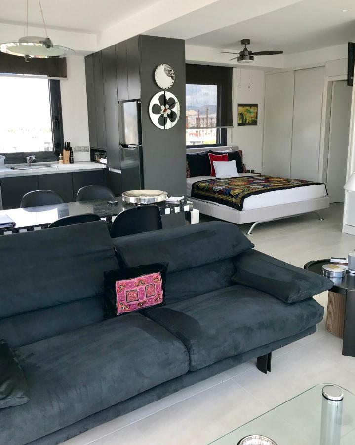 Stylish Penthouse With Acropolis And 360 View Apartment Athens Luaran gambar